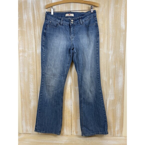 LEVIS 526 Womens The Original Jeans Slender Bootcut Medium Wash Blue | Size 10 - Picture 1 of 13